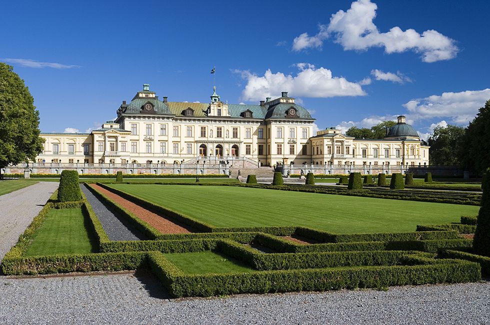 حديقة قصر دروتنينغهولم "Drottningholm Palace" بالسويد