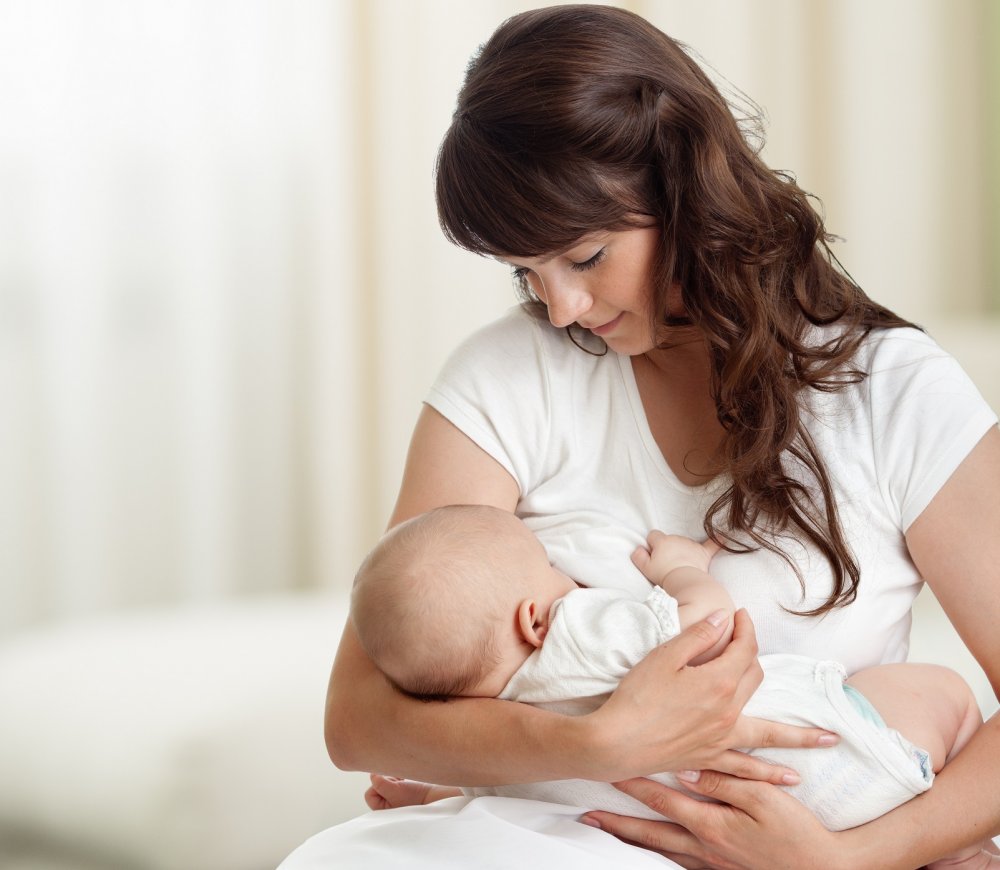  اعراض احتقان الثدي للمرضع