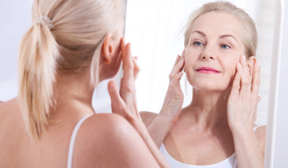 تحفز علاجات شد الجلد الكولاجين الذي يشد الجلد ويبطئ عملية الشيخوخة