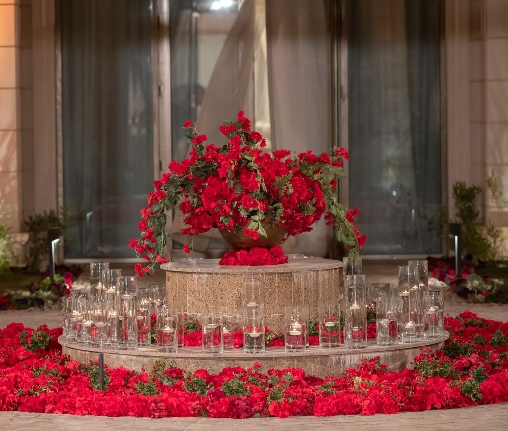 ديكور زفاف بالأحمر من المنسق سعد الفهد 